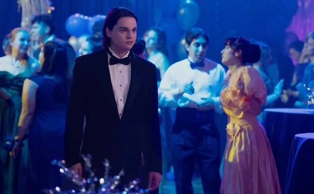 Max Burkholder - Actor