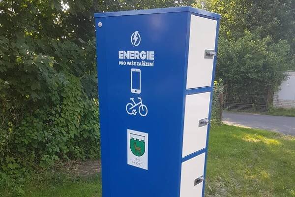 Nabíjecí stanice pro elektrokola a mobilní zařízení foto 1