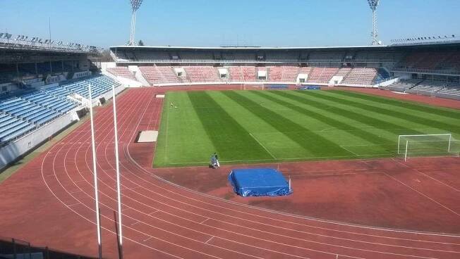 Zavřeno, vstup zakázán! Slavný český stadion se rozpadá