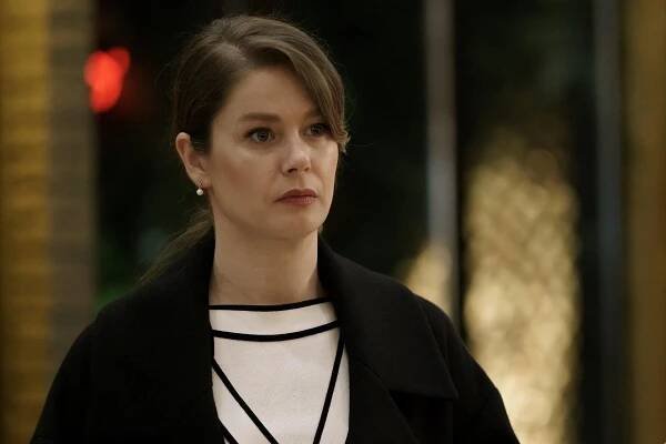 Camdaki Kız - Episode 32 - Z filmu - Burcu Biricik