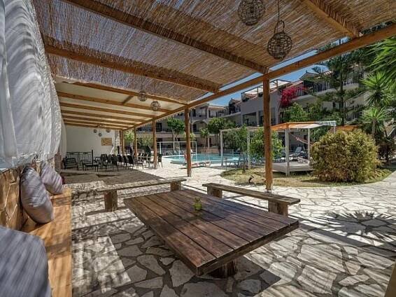 Arion Resort