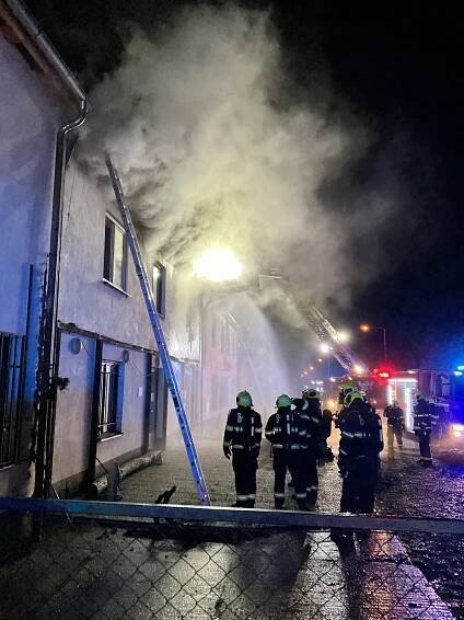 Při požáru ubytovny v Praze zemřel člověk, příčina se vyšetřuje | POŽÁRY.cz - ohnisko žhavých zpráv | hasiči aktuálně