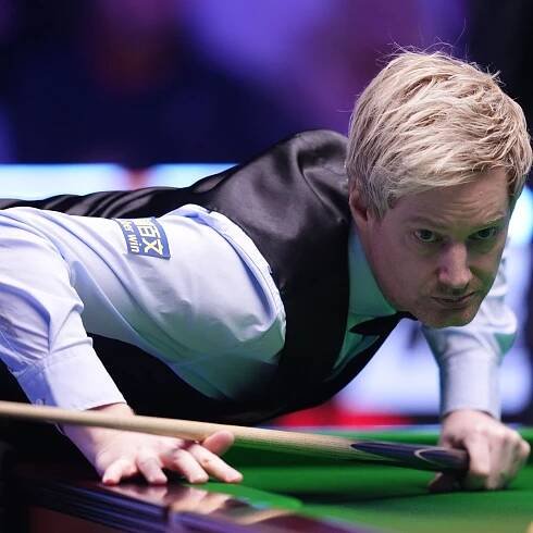 Neil Robertson seizes opportunity with stunning comeback to beat John Higgins at the Masters