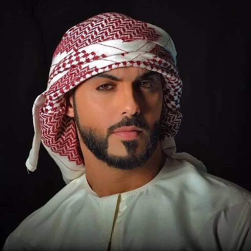 Top 10 Hottest and Most Handsome Men in the World (Updated) 7