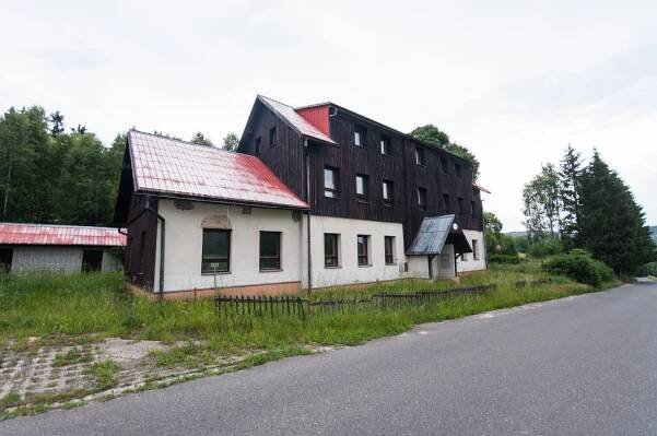 Hotel Radost | Databáze domů s historií