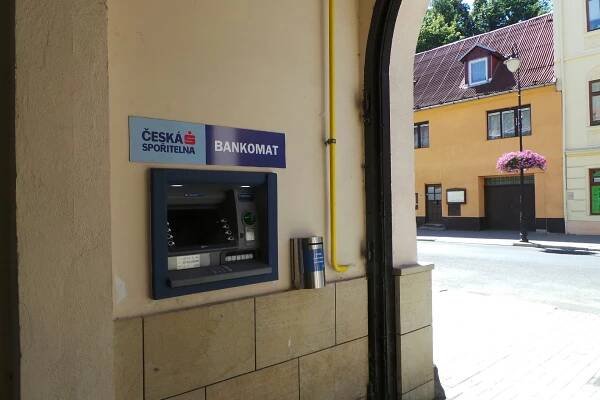 Bankomat České spořitelny foto 1