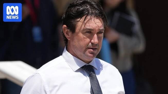 Jury hears TV star deleted things from hospitalised pilot's phone — as it happened