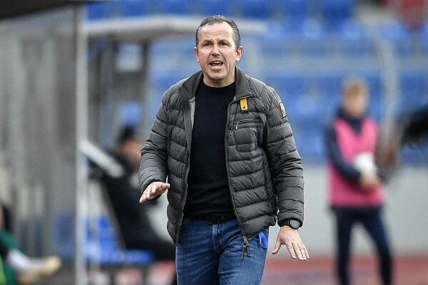Tomáš Galásek se v neděli v Plzni rozloučí s Baníkem
