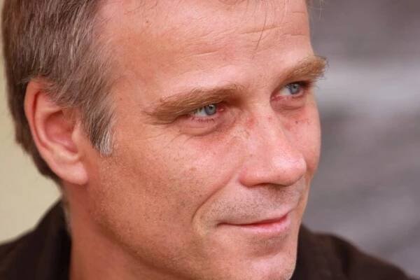 Lukáš Vaculík se tajně oženil: vzal si movitou kočku z prominentní rodiny