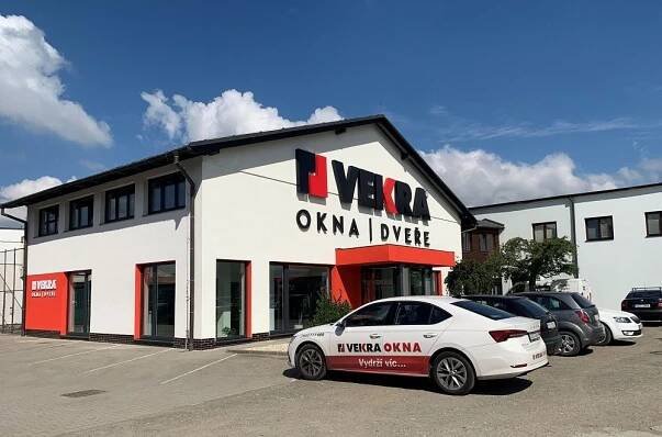 V Zašové VEKRA svá okna nešetří! - Tojesenzace.cz