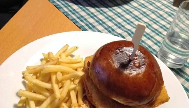 Restaurace Sport Babice -  Hranolky - Babice