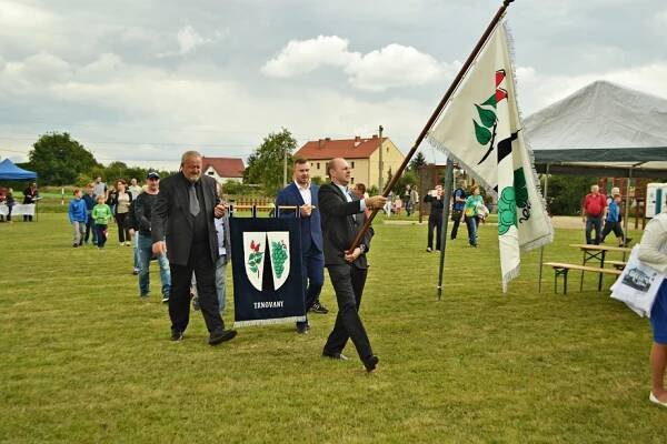 Oslavy 960 let obce - Oficiální stránka obce Trnovany
