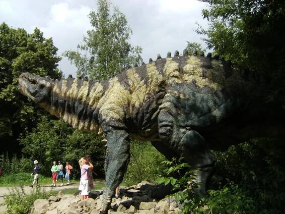 Dinopark Vyškov - otevírací doba, vstupné, ubytování, zvířata, ceník, akce