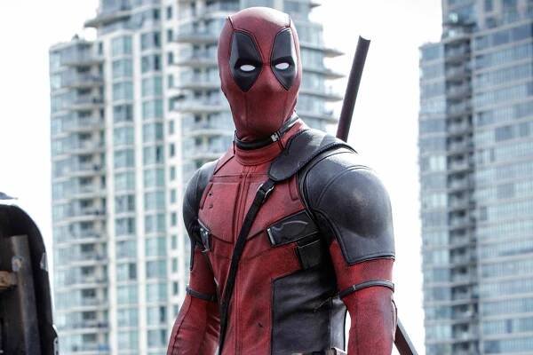Ryan Reynolds Celebrates Deadpool's Fifth Anniversary with Letter to Fan that 'Never Got Mailed'