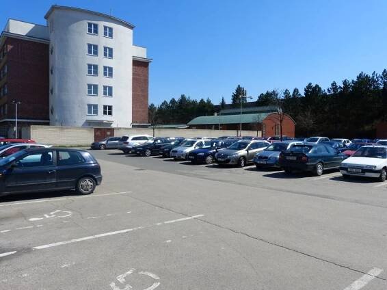 Parkoviště u Policie ČR - Oficiální stránky města Beroun