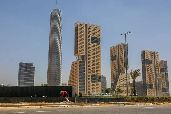 Fotky: Egypt v poušti dokončuje nové megalomanské hlavní město
