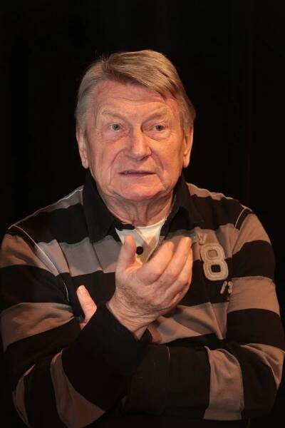 Štěstí čtyřikrát ženatého Josefa Dvořáka (76): Raduje se z miminka!