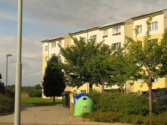 Městské byty v Kolíně nutně potřebují opravy, některé střechy jsou jak síto