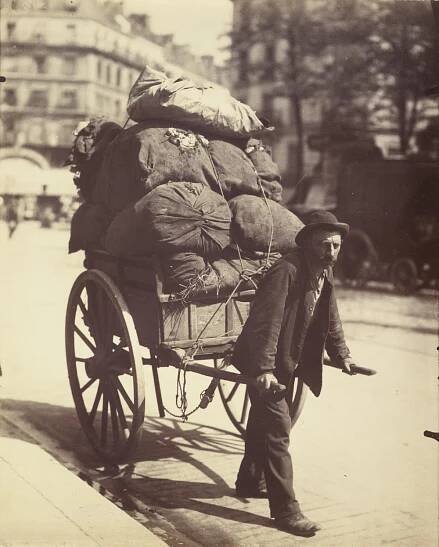 Amazing Photos by Eugène Atget Capture the Vanished Streets of Old Paris, 1900s - Rare Historical Photos