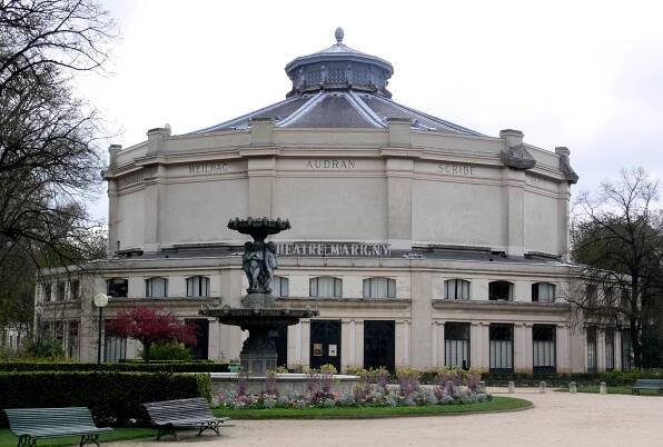 Soubor:Theatre Marigny 1.jpg – Wikipedie