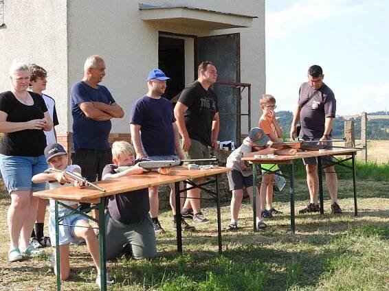 STŘELECKÁ SOUTĚŽ V ČEČOVICÍCH| Obec Čížkov