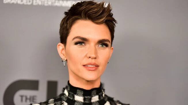Ruby Rose Dyed Her New Buzz Cut and Now Has Half Blue and Half Pink Hair — Photos