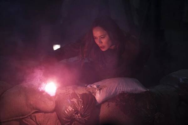Falling Skies - Shoot the Moon - Z filmu - Moon Bloodgood
