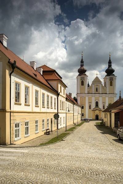 Klášter Panny Marie a kostel sv. Petra a Pavla Nová Říše - vysocina.eu
