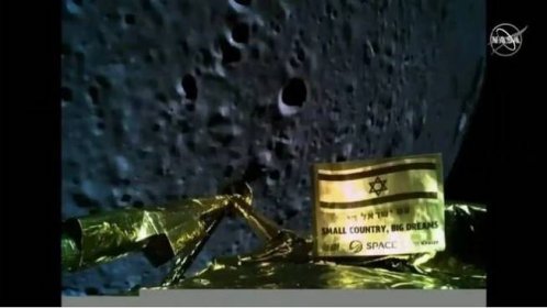 Izraelské sondě se při přistávání na Měsíci vypnul motor