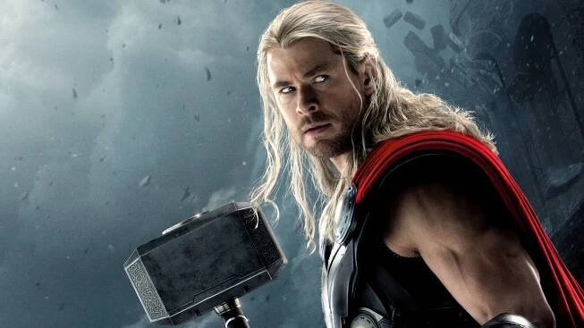 Chris Hemsworth jako komiksový Thor