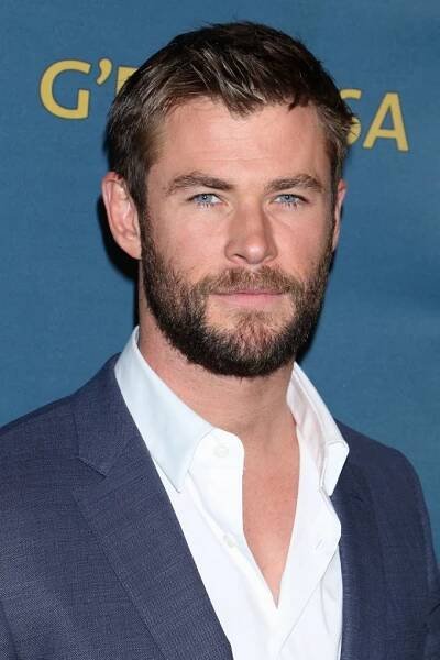 Chris Hemsworth of Thor Celebrates His 33rd Birthday