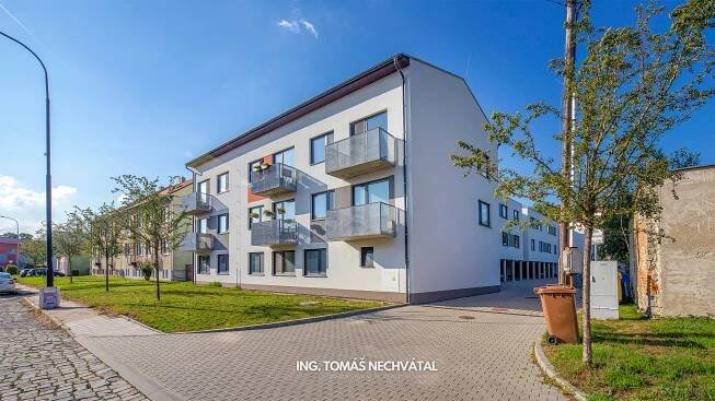 PRODÁNO - prodej bytu 3+kk s balkonem a parkovacím stáním v Bučovicích - Ing. Tomáš Nechvátal - profesionální realitní makléř
