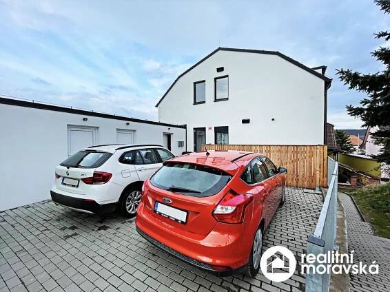 Prodej bytu 3+kk v Ivančicích, 3 800 000 Kč