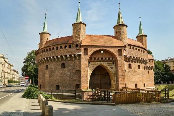 One day itinerary in Krakow - 6 spots you cannot miss - Experience Europe