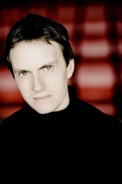 Alexandre Tharaud, Piano | YH Artists Management