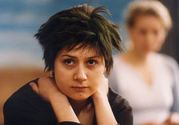 Dobrá čtvrť - Do druhého kola - Z filmu - Martha Issová