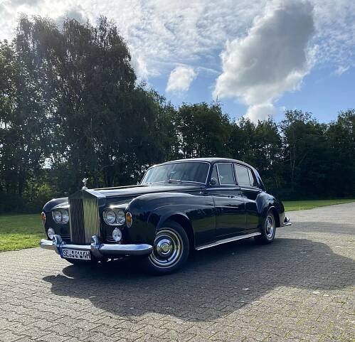Rolls-Royce Silver Cloud III - Classic Cars Kingdom