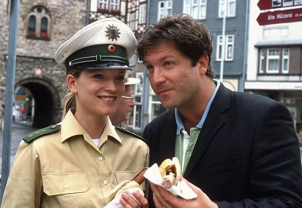 Rodina doktora Kleista - Rozloučení - Z filmu - Aline Hochscheid, Francis Fulton-Smith