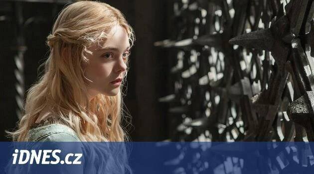 Téma, které letí. Elle Fanningová hraje dívku, jež si změní pohlaví - iDNES.cz