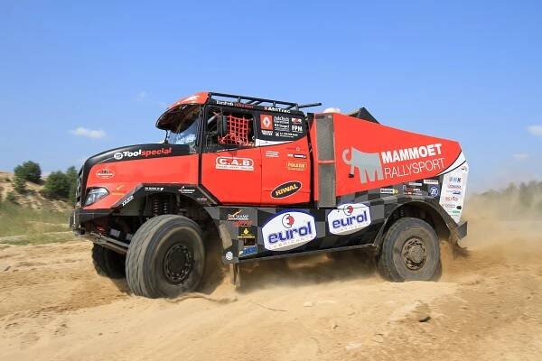 Shořelý Renault Sherpa vstal z popela a pojede Dakar | TRUCK-PROFI.CZ