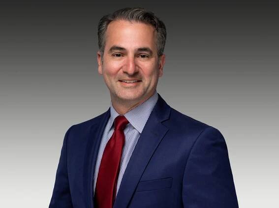 Dr Joseph O'Brien - MIS Spine Specialist