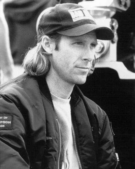 Michael Bay in Skála (1996)
