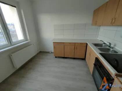 Pronájem bytu 2+1, Jirkov, Červenohrádecká, 65 m2