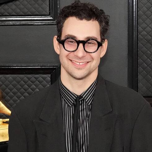 Jack Antonoff’s Net Worth Is Astronomical Thanks to His *Chef’s Kiss* Music Chops