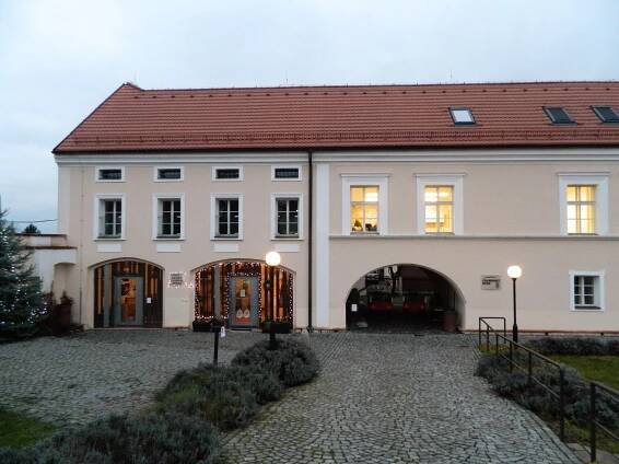 Fotografie - Úřad městské části Praha-Dolní Chabry - 06.12.2022