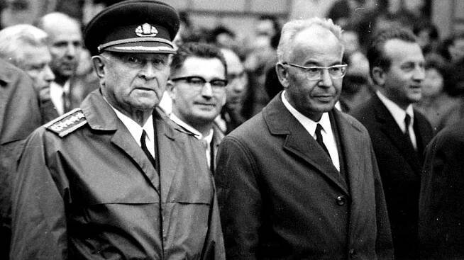 Herec Ctibor Filčík Husákovi přebral manželku, když zemřela, žil již jen pro své umění - Médium.cz