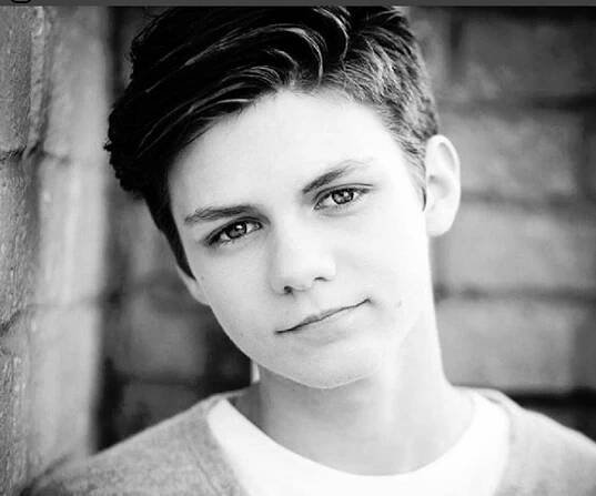 Ty Simpkins Biography - Facts, Childhood, Family Life & Achievements