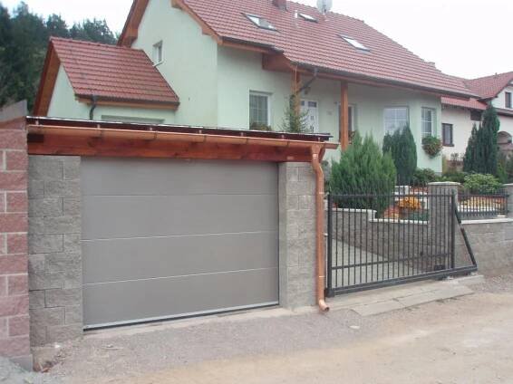 Sekční garážová vrata - V-Profil | AB Portafer