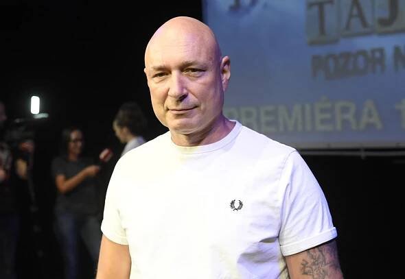 Zpěvák a herec Daniel Landa ukázal vzácnou fotografii.