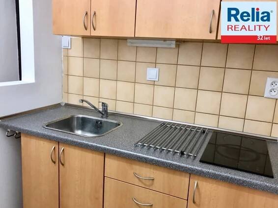 Pronájem vybaveného bytu 1+1, 32 m2 - ul. Maršíkova, Liberec - Rochlice